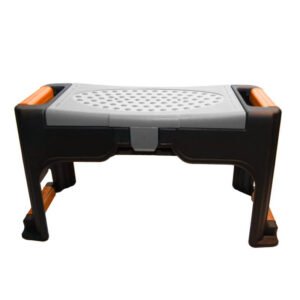 Knæskammel med opbevaring