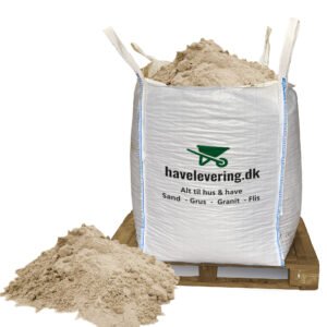 Lys strandsand 0 - 2 mm. Frit leveret i hele Danmark